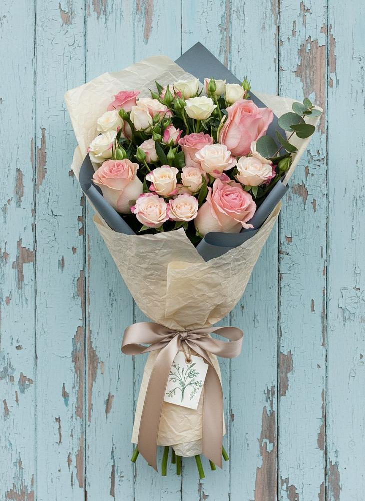 Букет цветов из: Розы в Красночервонном