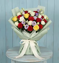 Букет цветов из:  Розы в Красночервонном