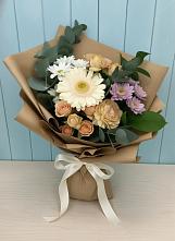 Букет цветов из:  Герберы и Хризантемы в Красночервонном