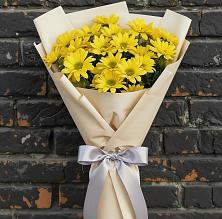 Букет цветов из:  Хризантемы #REPLACE_PRED# Красночервонном