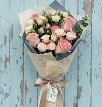 Букет цветов из:  Розы в Красночервонном