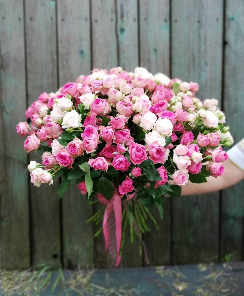 Букет Розовые кустовые розы Натали и Лав Лидия в Красночервонном