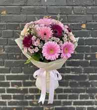 Букет цветов из:  Герберы и Хризантемы в Красночервонном