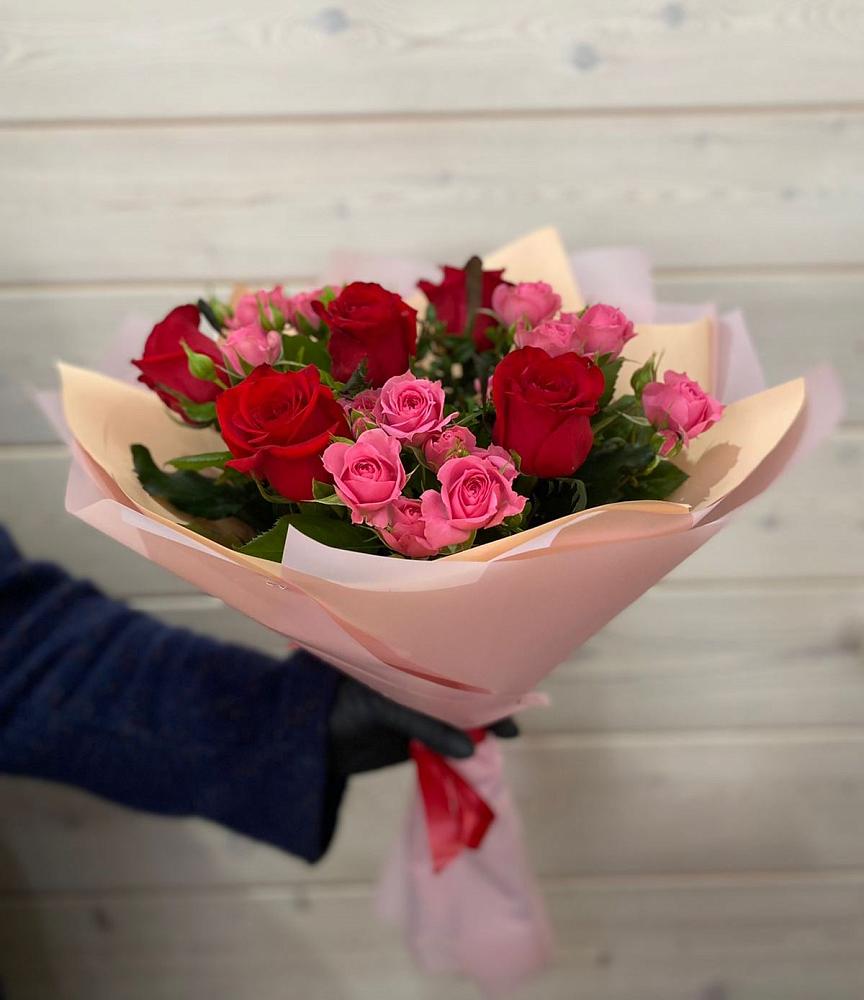 Букет цветов из: Розы в Красночервонном
