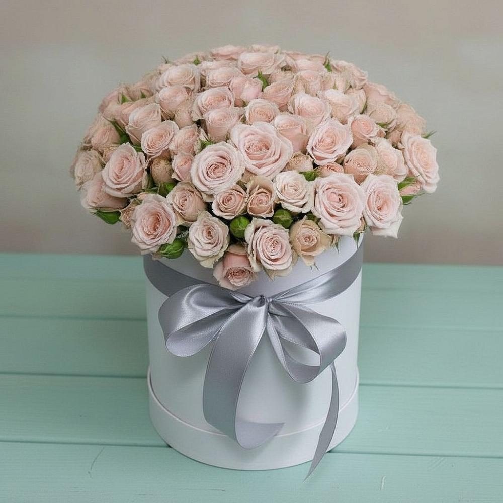 Цветочная композиция из Розы в шляпной коробке в Красночервонном